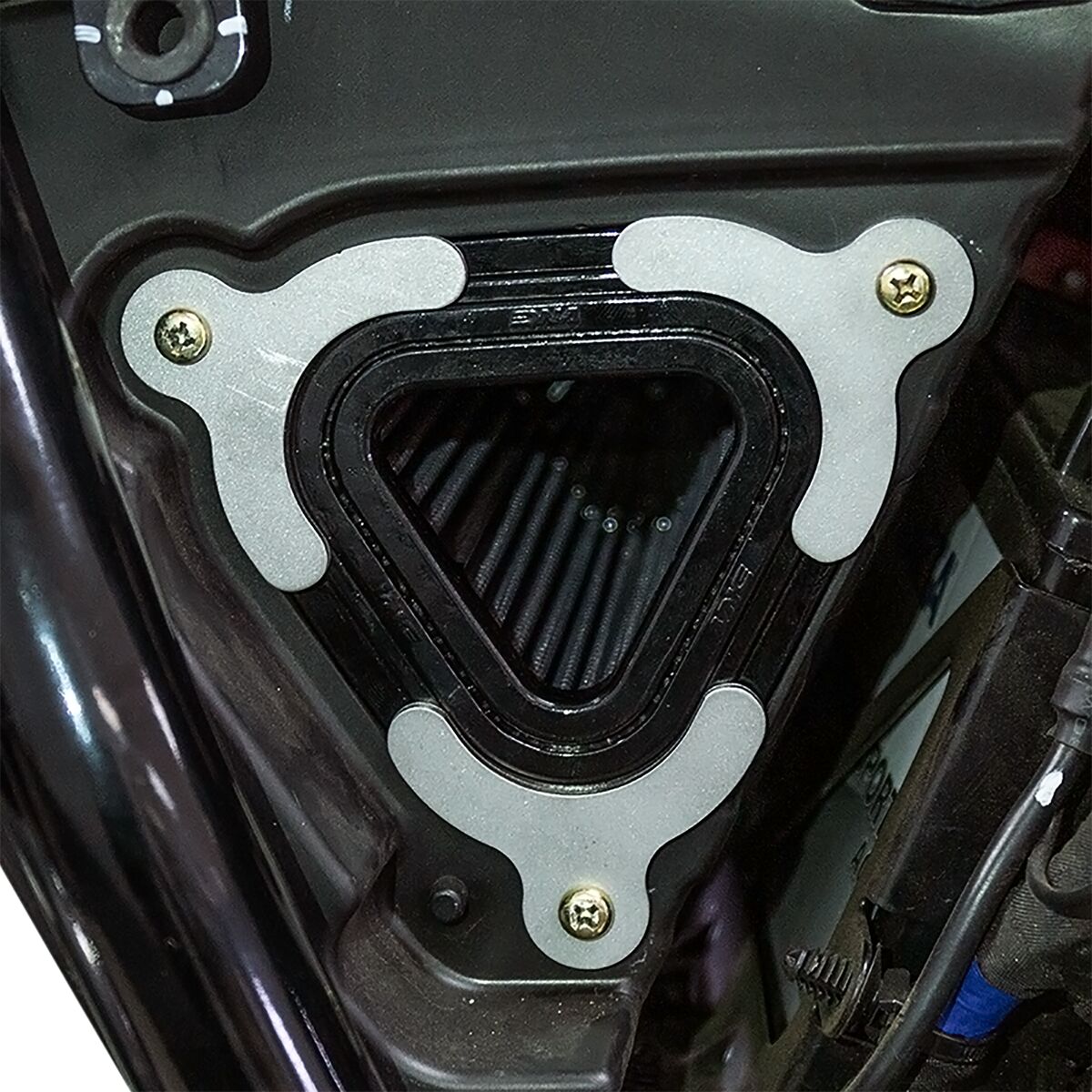 PLATE AIRFILTER R/EN 650