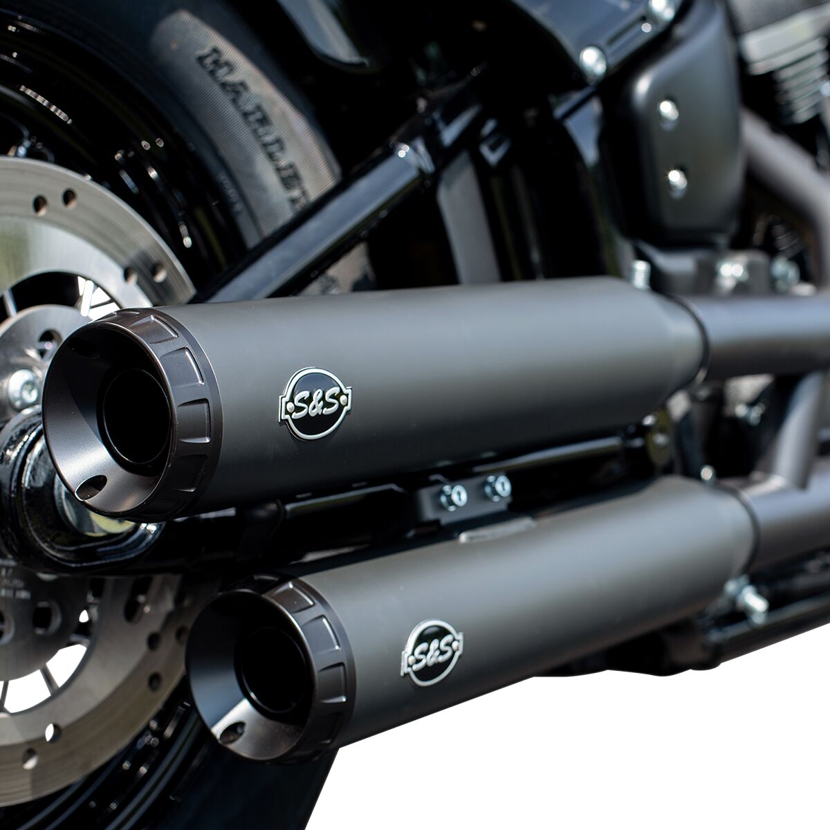 MUFFLERS - GRAND NATIONAL RACE