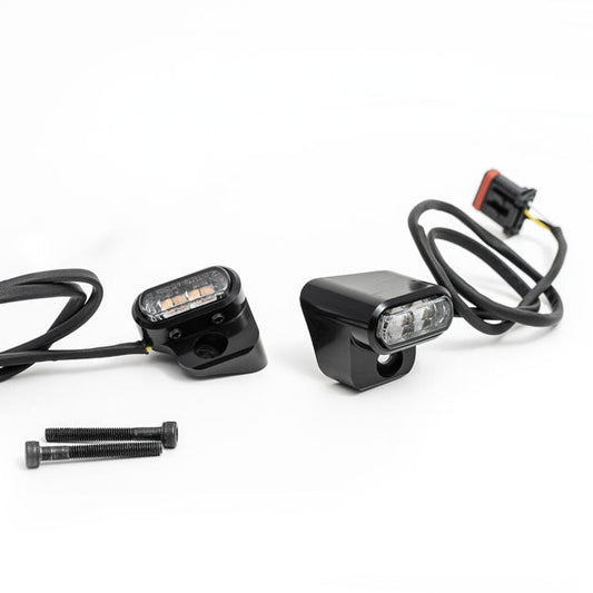 Killer Custom, front LED turn signals