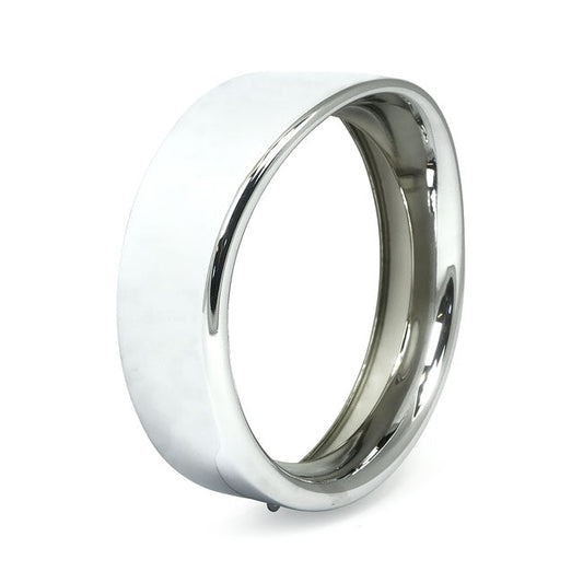 Recessed trim ring with visor 7" headlamp