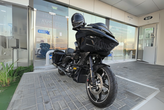 Le Road Glide APEX V1 2024 – Conçu pour la performance et le style