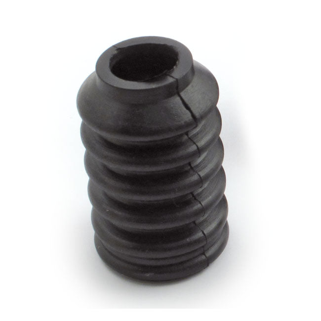 Rear master cylinder boot