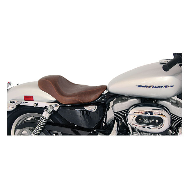 Mustang, Wide Tripper solo seat