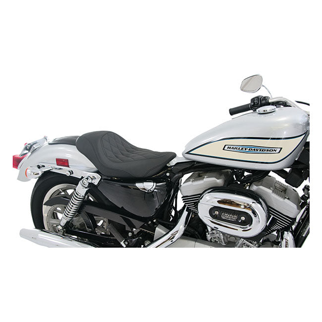 Mustang, Wide Tripper solo seat