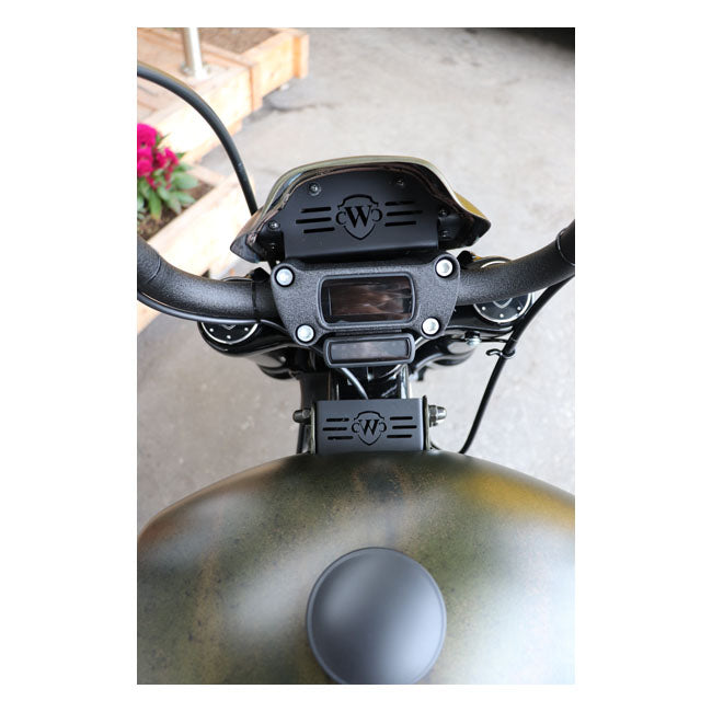 Cult-Werk, gas tank lift kit