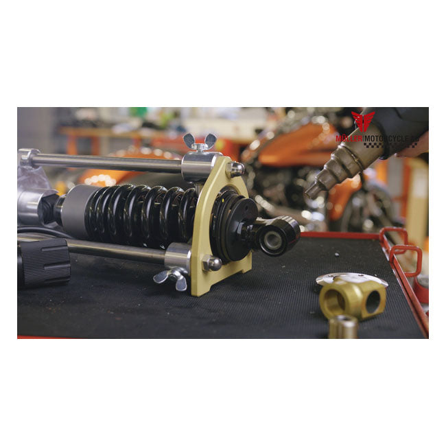 Müller, M8 shock spring compressor tool