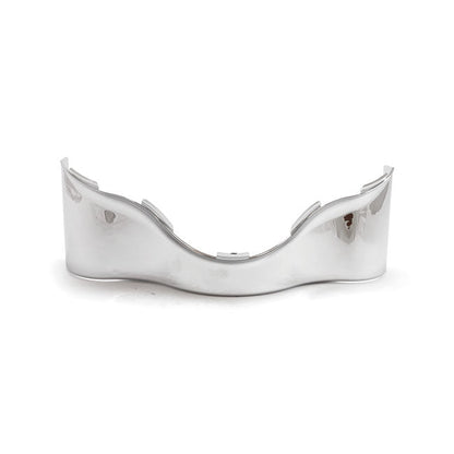 Lower outer batwing fairing trim skirt