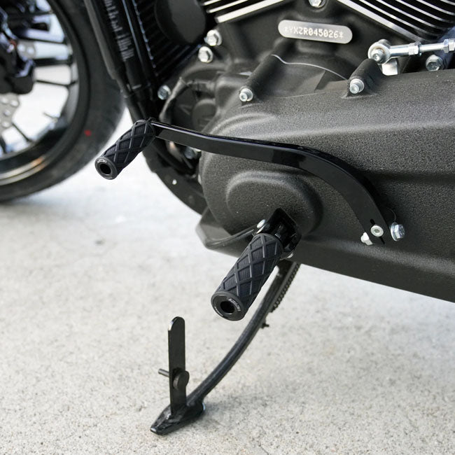 Arlen Ness, Diamond foot peg set