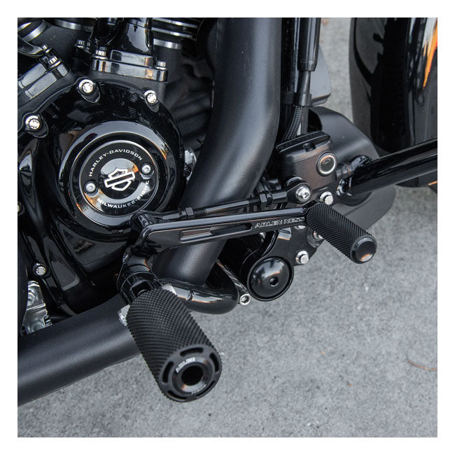 Arlen Ness, Bagger mid control kit