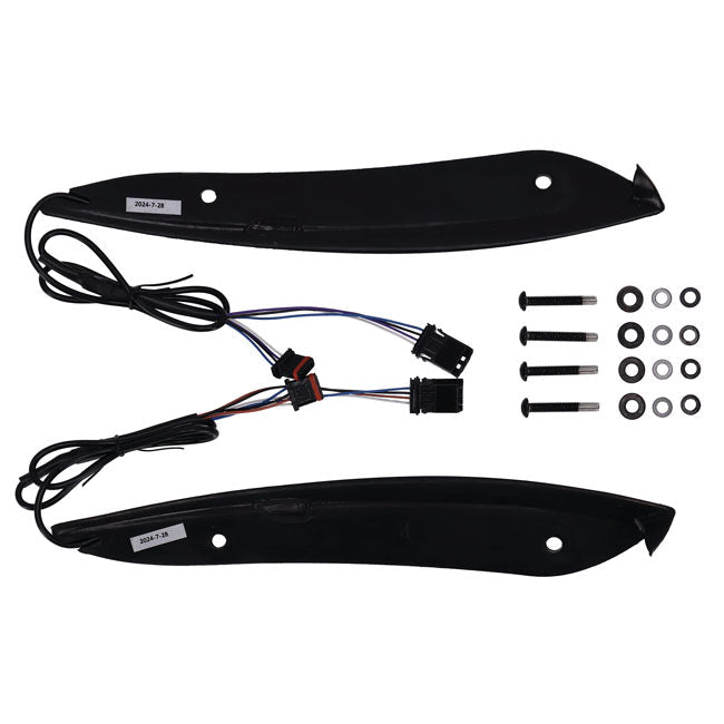 Custom Dynamics, Road Glide windshield trim. LED