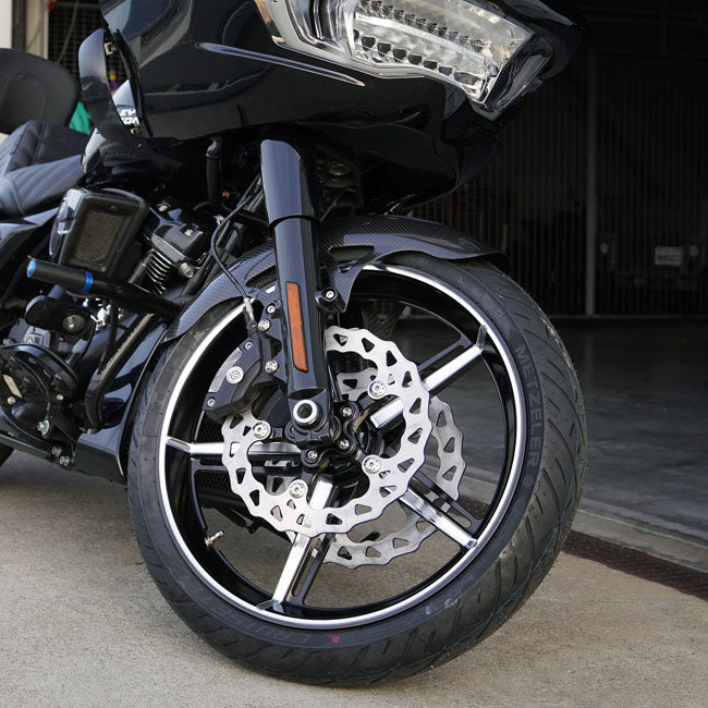 Arlen Ness, 18 x 5.5 Factory 24 rim. Black CC