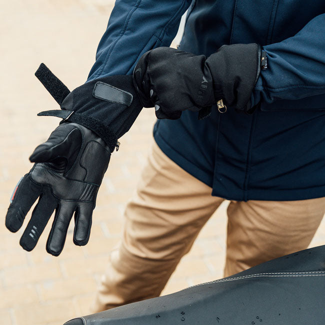 By City Tracer gloves