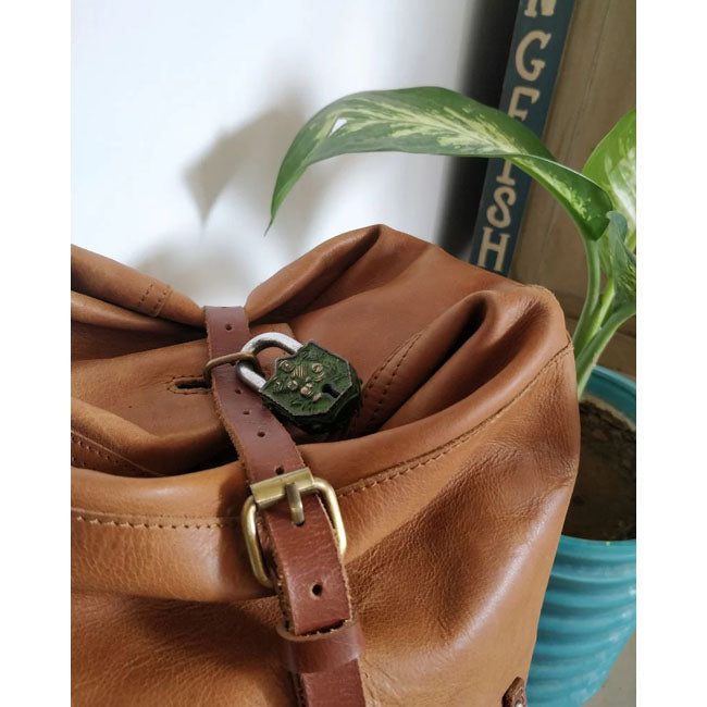 Trip Machine, Military duffle bag