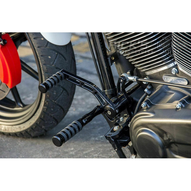 *14 DAYS EXTRA TRANSIT TIME* Rick''s Motorcycles, +4" Forw. control kit. O-Ring. Black