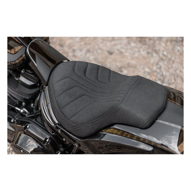 Killer Custom, seat for ''Avenger'' fender kit. Basic