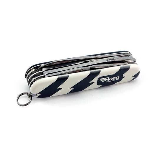 Roeg x Victorinox road knife.