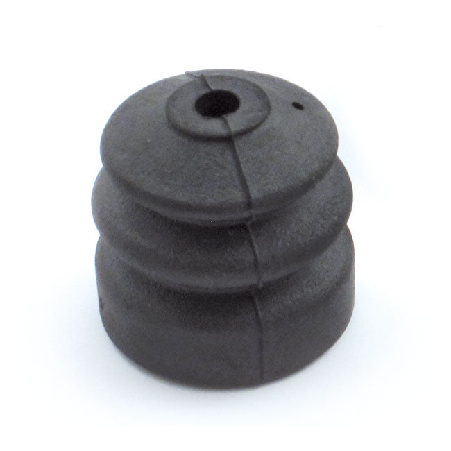 Rear master cylinder boot
