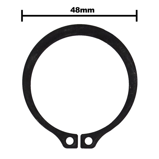 Retaining ring, clutch hub
