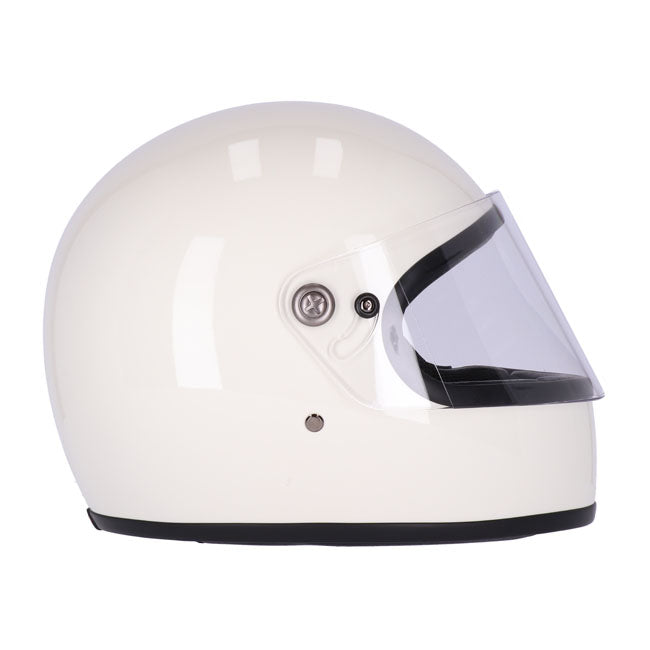 Roeg Chase helmet