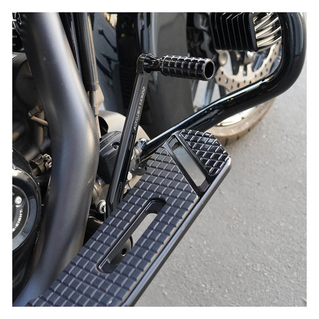 Arlen Ness, Speedliner rider floorboards