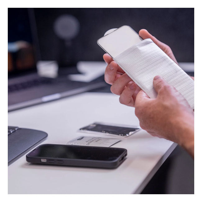SP Connect™ iPhone 15 Pro Glass Screen protector