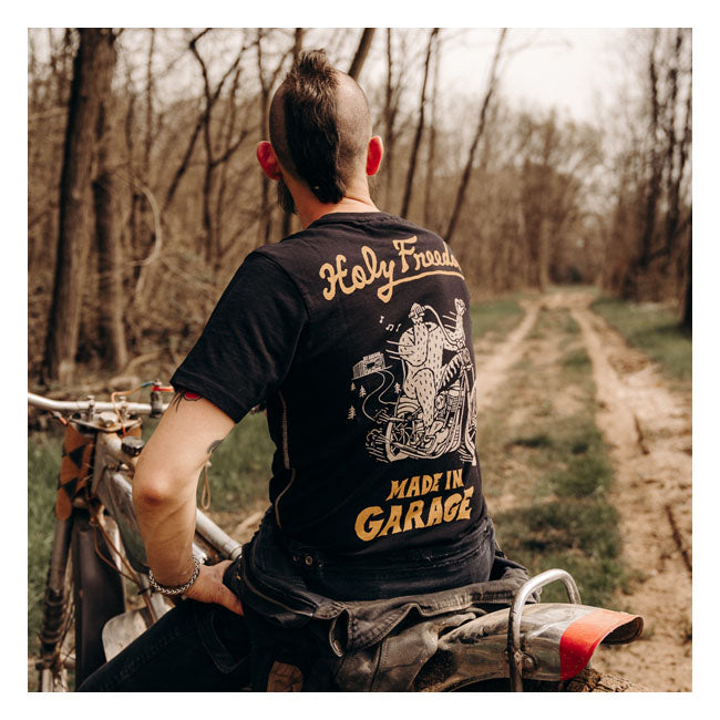 Holy Freedom Yeti t-shirt