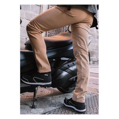 By City Docks pants beige