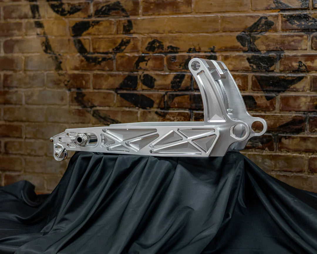 Speed Dealer Customs Swingarm For Softail