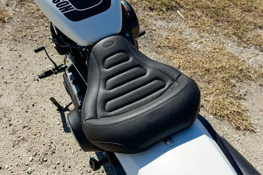 Mustang Max Profile Seat Touring Seat - Softail
