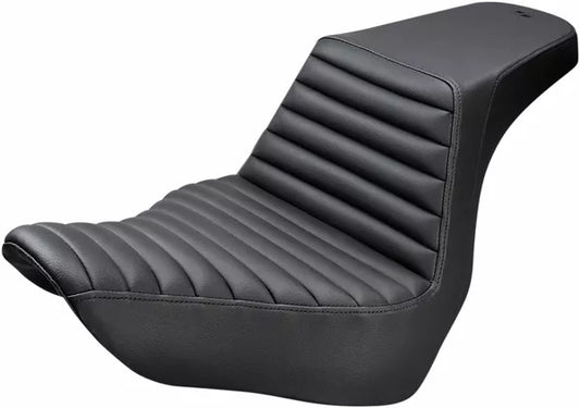 Saddlemen Step-Up Seat Tuck & Roll for Softail